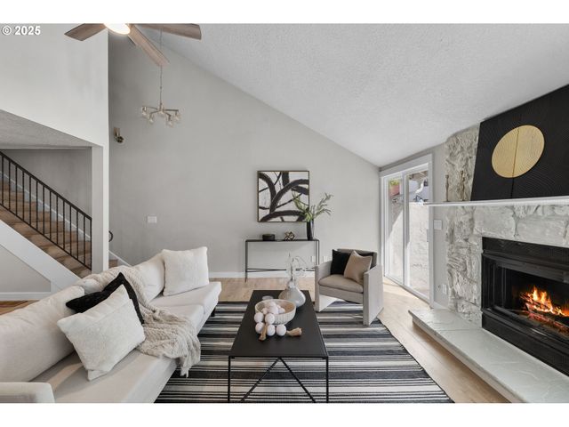 3240 Ne 29TH St, Gresham, OR 97030