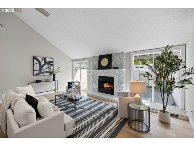 3240 Ne 29TH St, Gresham, OR 97030