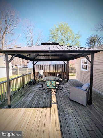 13 PIN OAK DR, Atco, NJ 08004