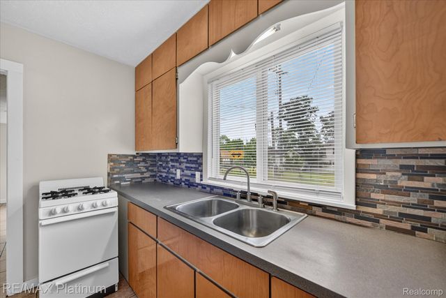 501 Kaiser Road, Unadilla Township, MI 48137