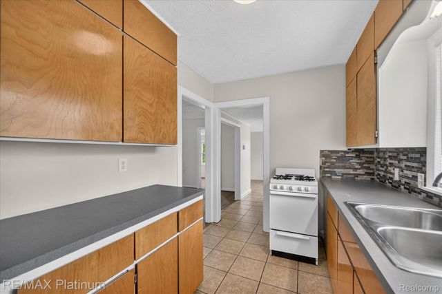 501 Kaiser Road, Unadilla Township, MI 48137