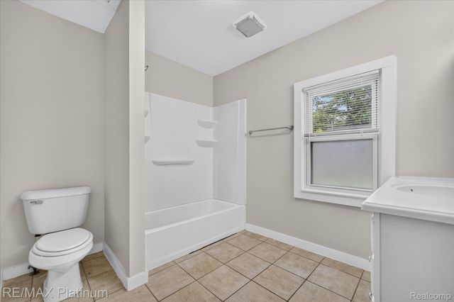 501 Kaiser Road, Unadilla Township, MI 48137