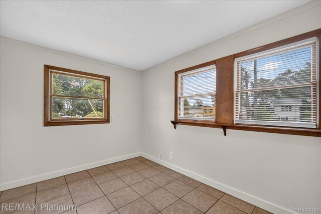 501 Kaiser Road, Unadilla Township, MI 48137
