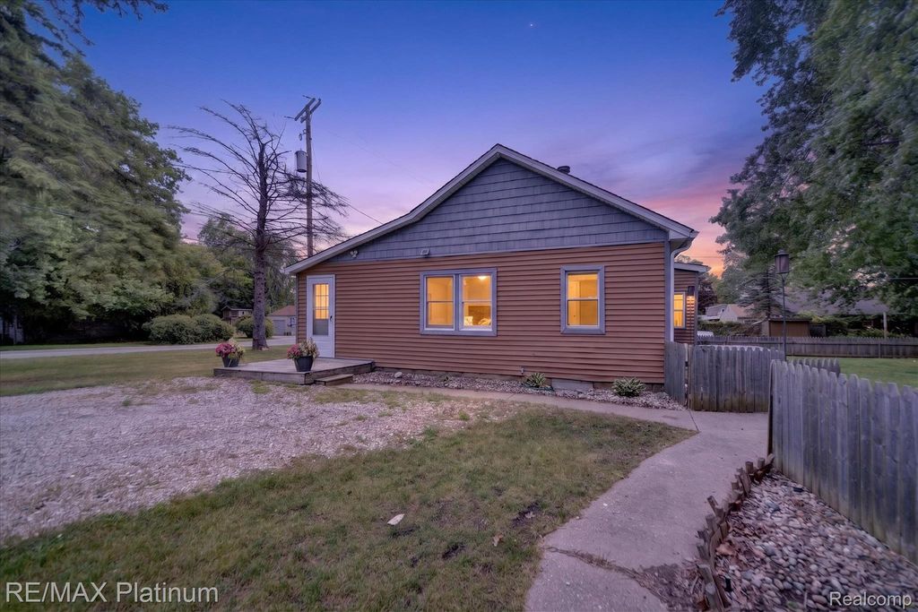 501 Kaiser Road, Unadilla Township, MI 48137