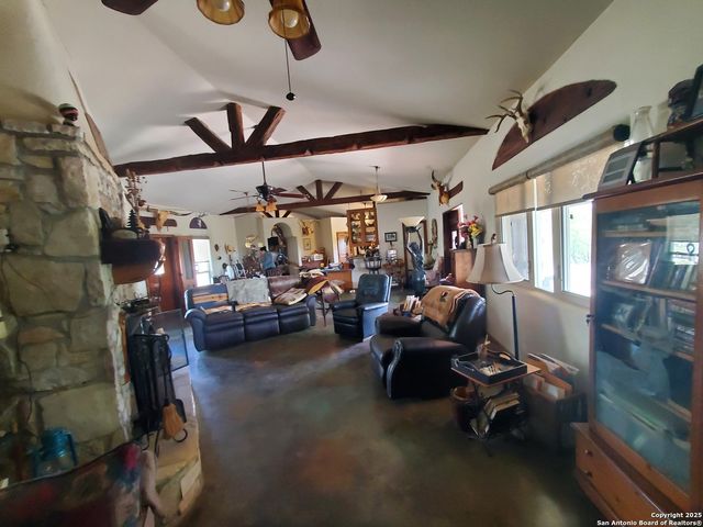 137 PR 3501, Mico, TX 78056