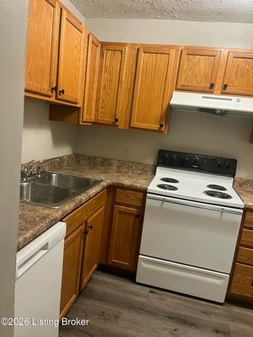 8714 Bayberry Pl 3, Louisville, KY 40242