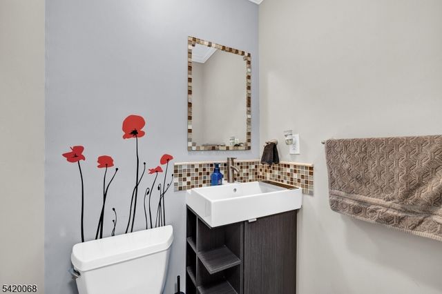 318 Daniel St, Rockaway Twp., NJ 07801