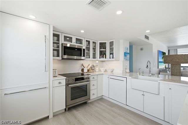 26300 Hickory BLVD 1001, Bonita Springs, FL 34134