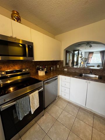 3810 N Jog Road 105, Royal Palm Beach, FL 33411