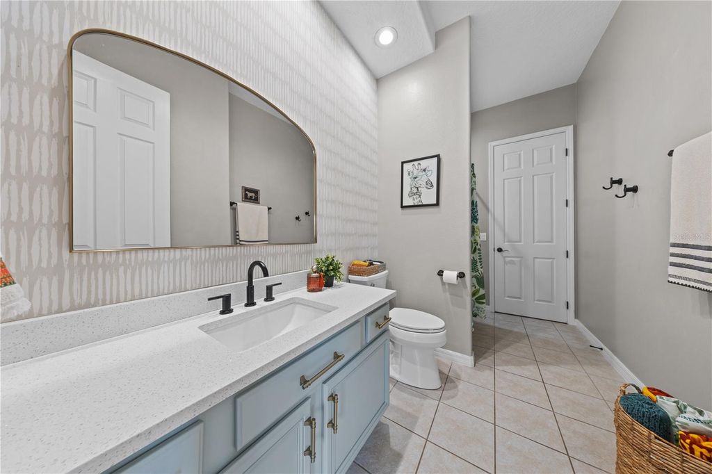 Image 43 of property listing at 4887 CAINS WREN TRAIL, Sanford, FL 32771