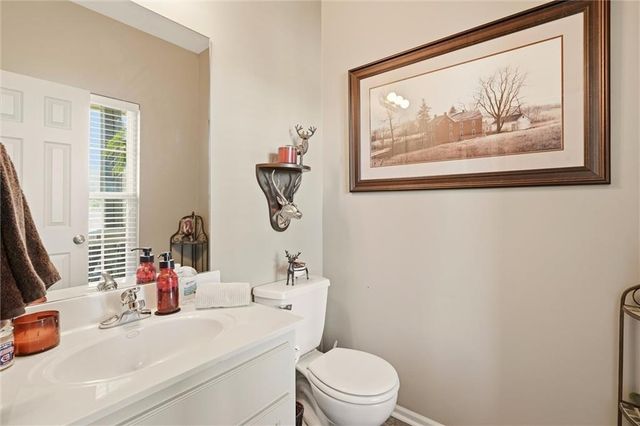 12233 Pine Valley Drive, Kansas City, KS 66109