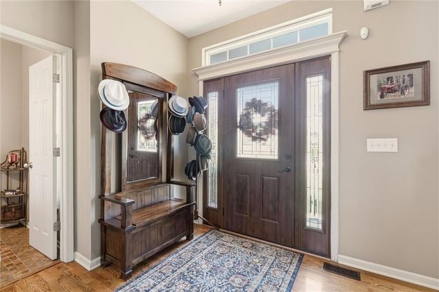 12233 Pine Valley Drive, Kansas City, KS 66109