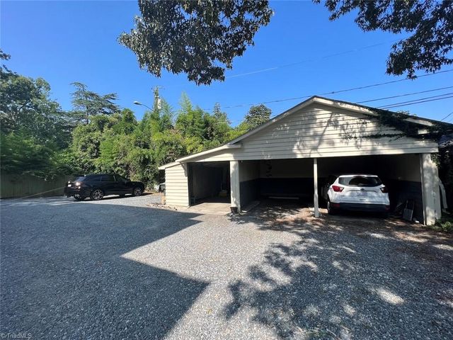817 N Elm Street F, Greensboro, NC 27401