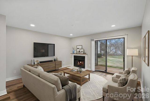 3021 Heathstead Place B, Charlotte, NC 28210