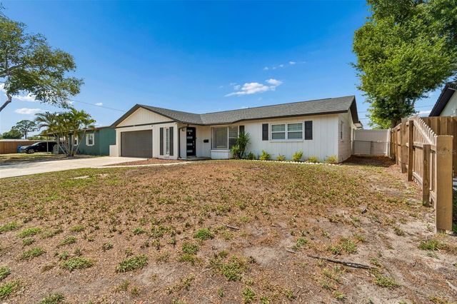 2461 69TH AVENUE S, St Petersburg, FL 33712