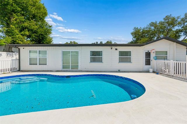 2461 69TH AVENUE S, St Petersburg, FL 33712