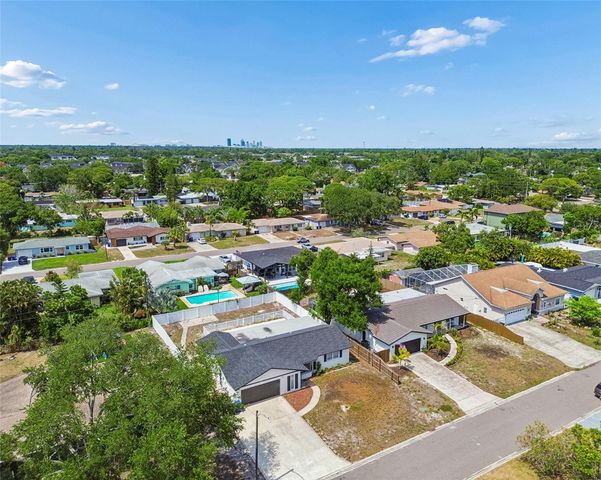 2461 69TH AVENUE S, St Petersburg, FL 33712
