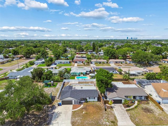 2461 69TH AVENUE S, St Petersburg, FL 33712