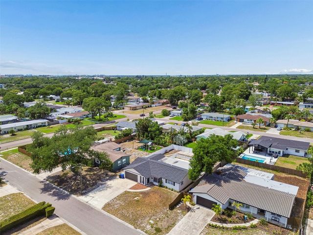 2461 69TH AVENUE S, St Petersburg, FL 33712