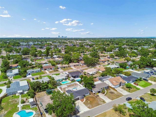2461 69TH AVENUE S, St Petersburg, FL 33712