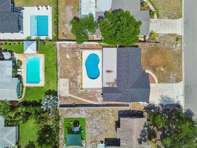 2461 69TH AVENUE S, St Petersburg, FL 33712