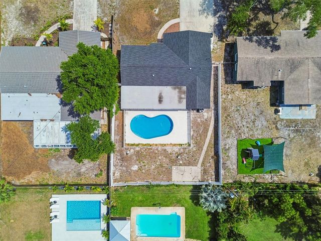 2461 69TH AVENUE S, St Petersburg, FL 33712