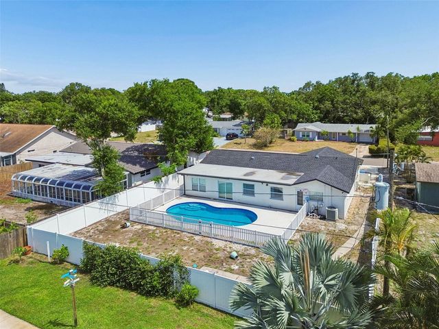 2461 69TH AVENUE S, St Petersburg, FL 33712