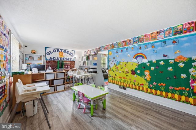 3501 GROVETON ST, Alexandria, VA 22306