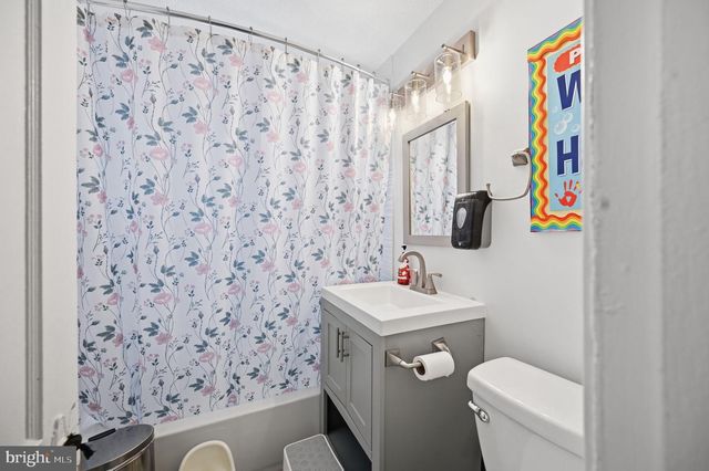 3501 GROVETON ST, Alexandria, VA 22306