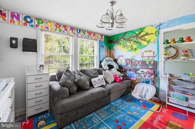 3501 GROVETON ST, Alexandria, VA 22306