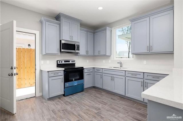 5709 Northwestern Avenue 3, Mcallen, TX 78504