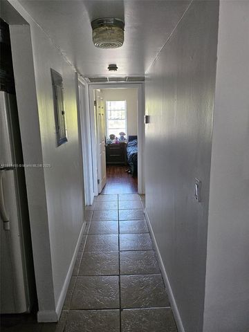 1838 Abbey Rd 208, West Palm Beach, FL 33415