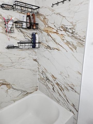 1838 Abbey Rd 208, West Palm Beach, FL 33415