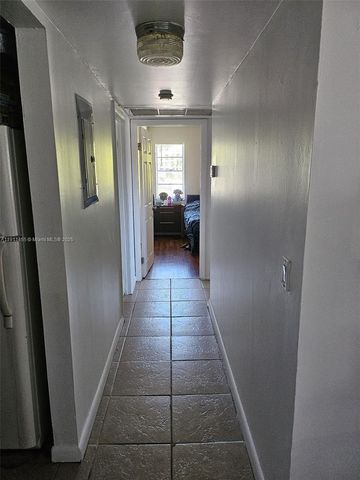 1838 Abbey Rd 208, West Palm Beach, FL 33415