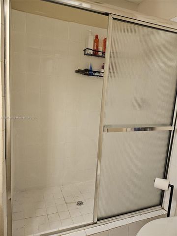 1838 Abbey Rd 208, West Palm Beach, FL 33415