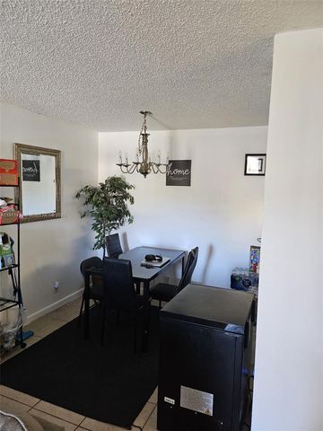 1838 Abbey Rd 208, West Palm Beach, FL 33415