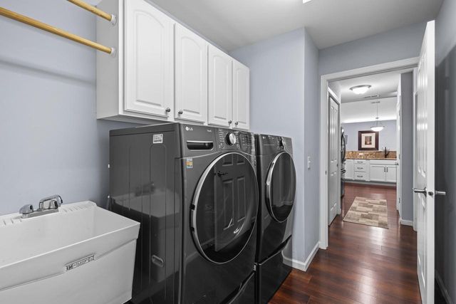 10 Pond View Way, Fitchburg, WI 53711