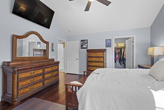 10 Pond View Way, Fitchburg, WI 53711