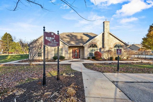 10 Pond View Way, Fitchburg, WI 53711