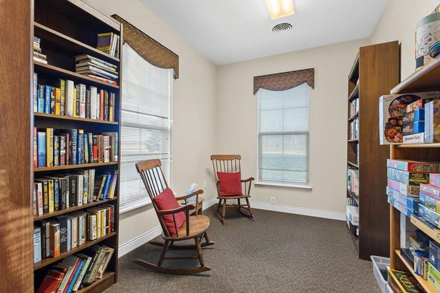 10 Pond View Way, Fitchburg, WI 53711