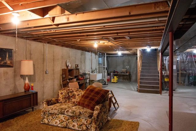 N3447 Walnut ROAD, Lake Geneva, WI 53147