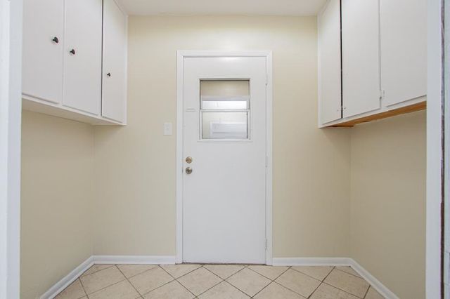 907 Sequoyah Ln, Longview, TX 75605