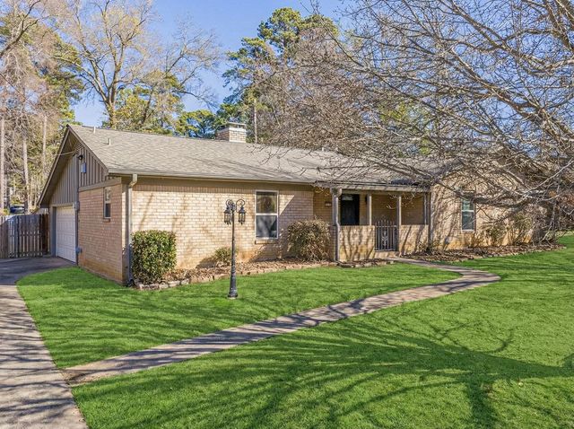 907 Sequoyah Ln, Longview, TX 75605