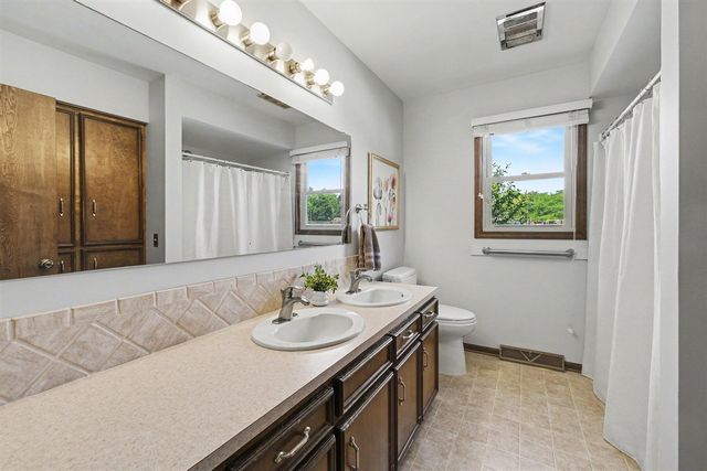 3893 Granada Court, Grand Rapids, MI 49534