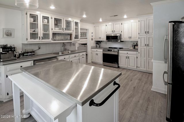 3301 Grey Leaf Drive, Wilmington, NC 28409