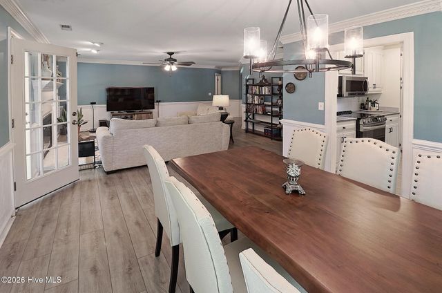 3301 Grey Leaf Drive, Wilmington, NC 28409