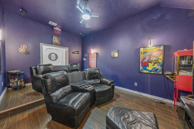 4013 Hunter Peak Road, Fort Worth, TX 76262