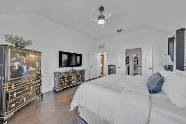 4013 Hunter Peak Road, Fort Worth, TX 76262