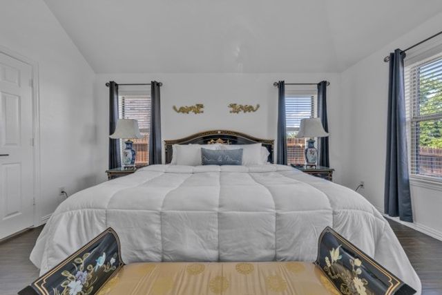 4013 Hunter Peak Road, Fort Worth, TX 76262