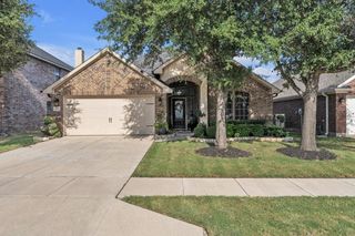 4013 Hunter Peak Road, Fort Worth, TX 76262